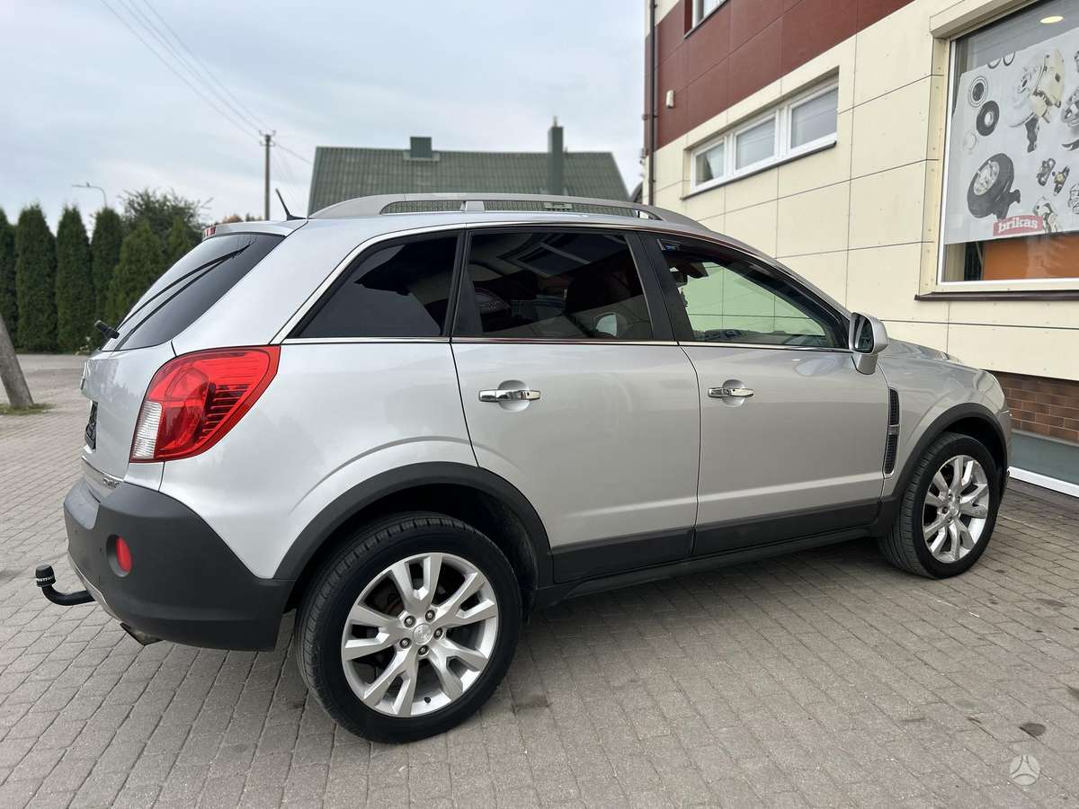 Opel Antara 2013 — photo 12