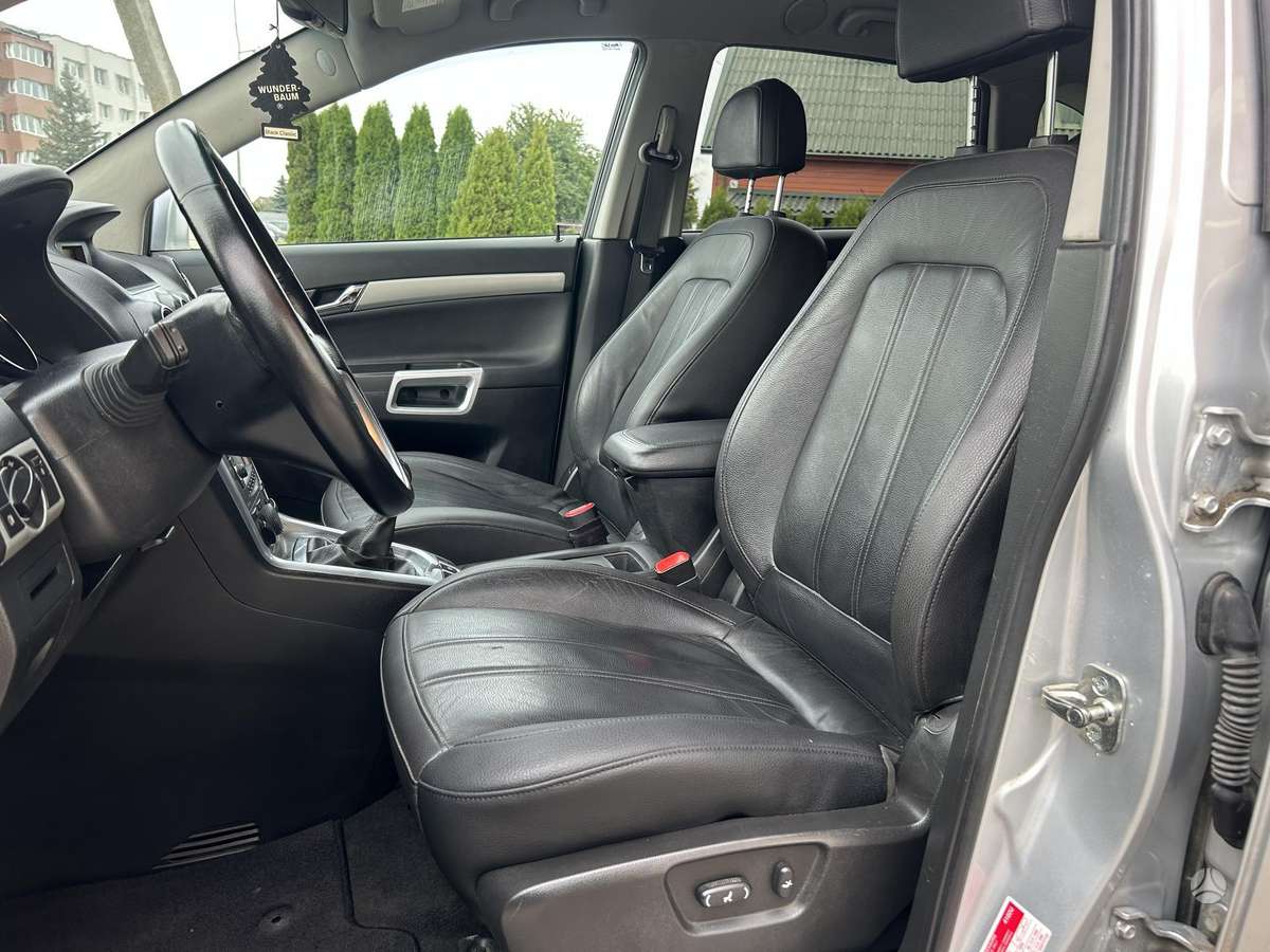Opel Antara 2013 — photo 13