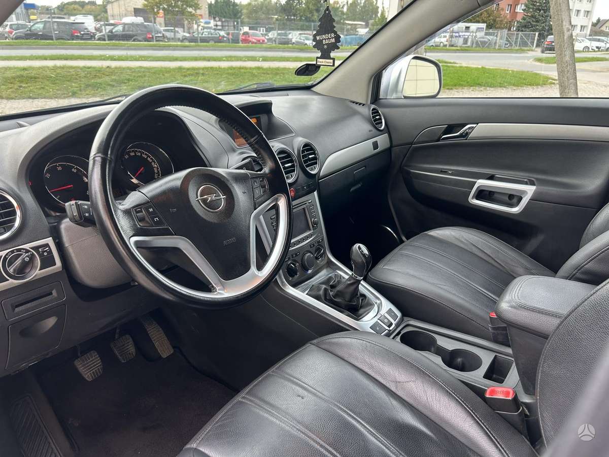 Opel Antara 2013 — photo 14