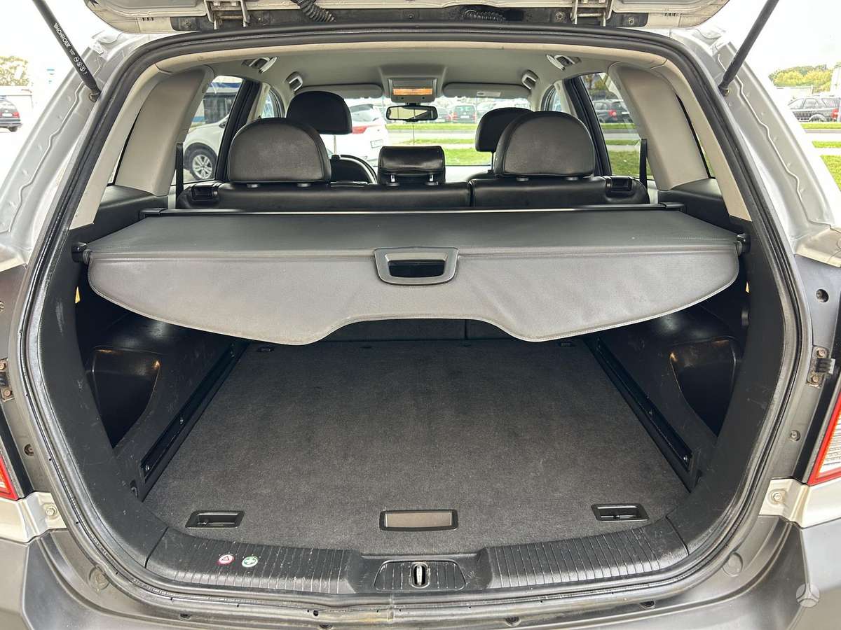 Opel Antara 2013 — photo 25
