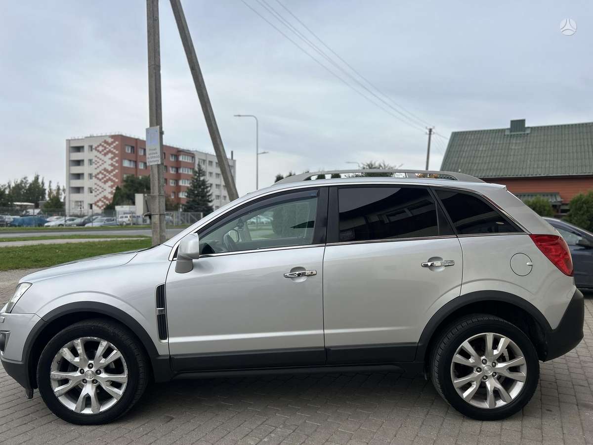 Opel Antara 2013 — photo 8