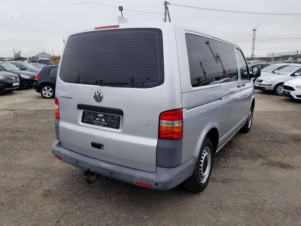 Volkswagen Caravelle 2008 — photo 6