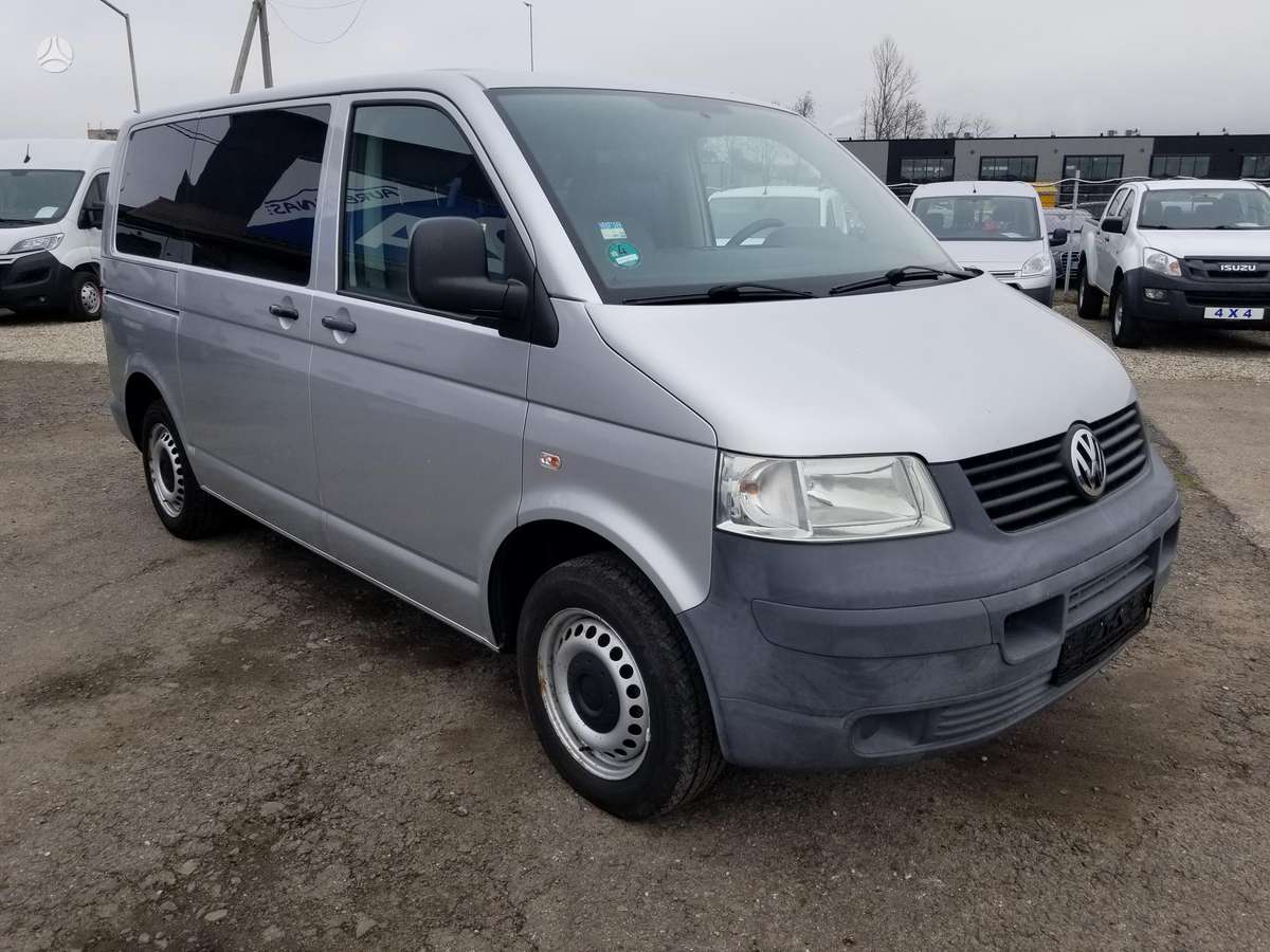 Volkswagen Caravelle 2008 — photo 9