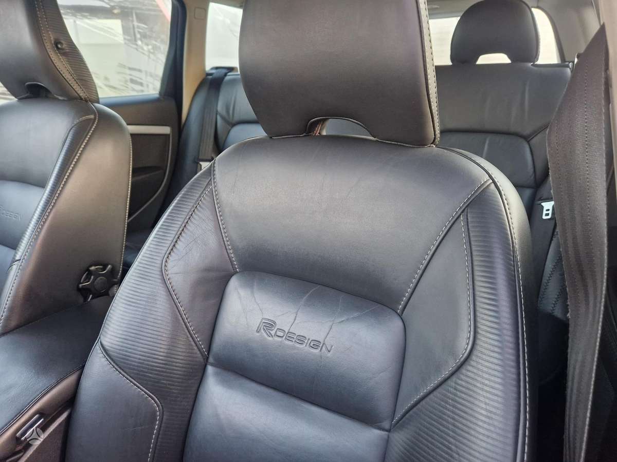 Volvo XC70 2009 — photo 15