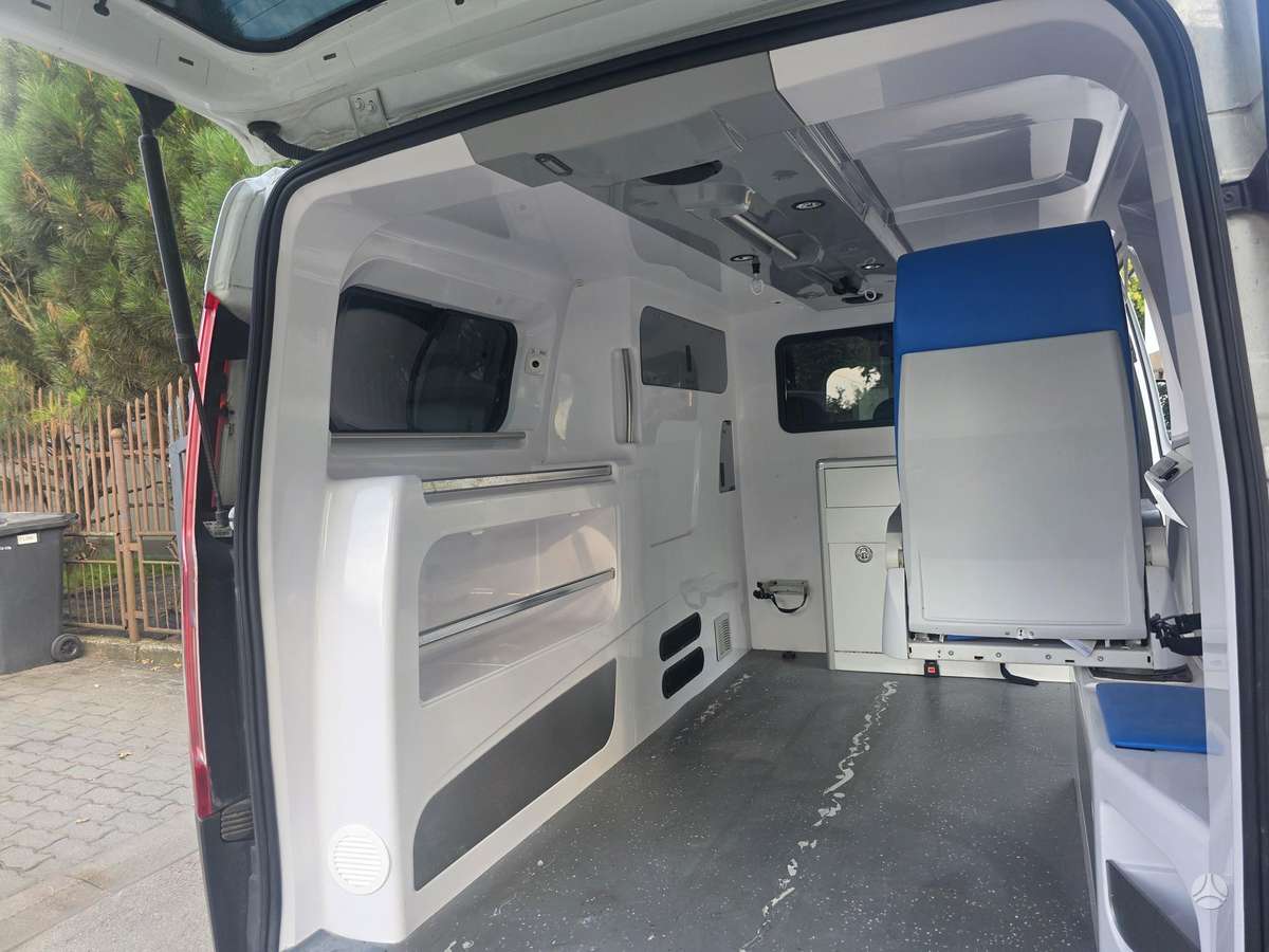 Ford Transit 2013 — photo 9