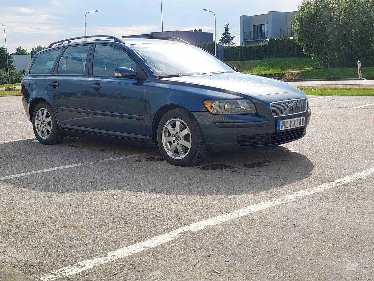 Volvo V50 2005 — photo 7