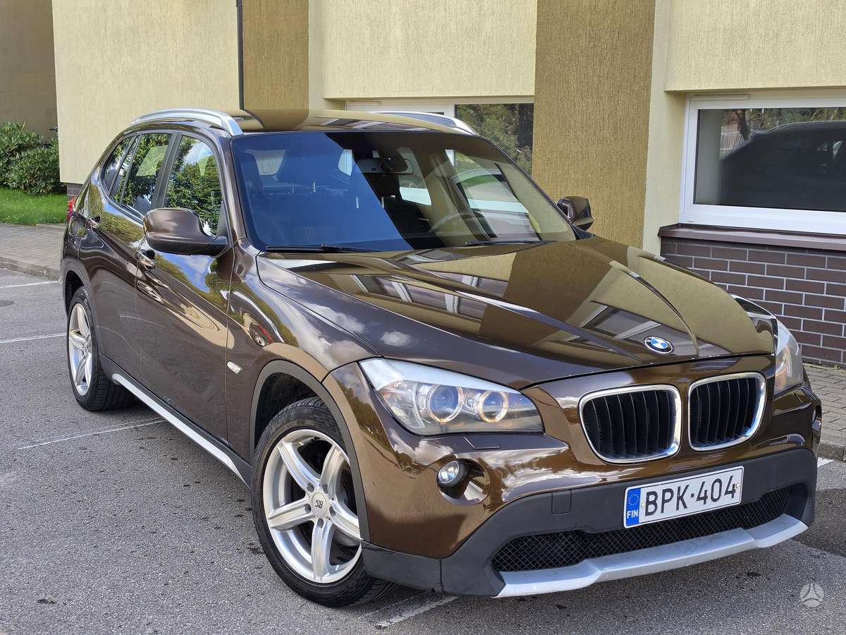 BMW X1 2011 — фото 10