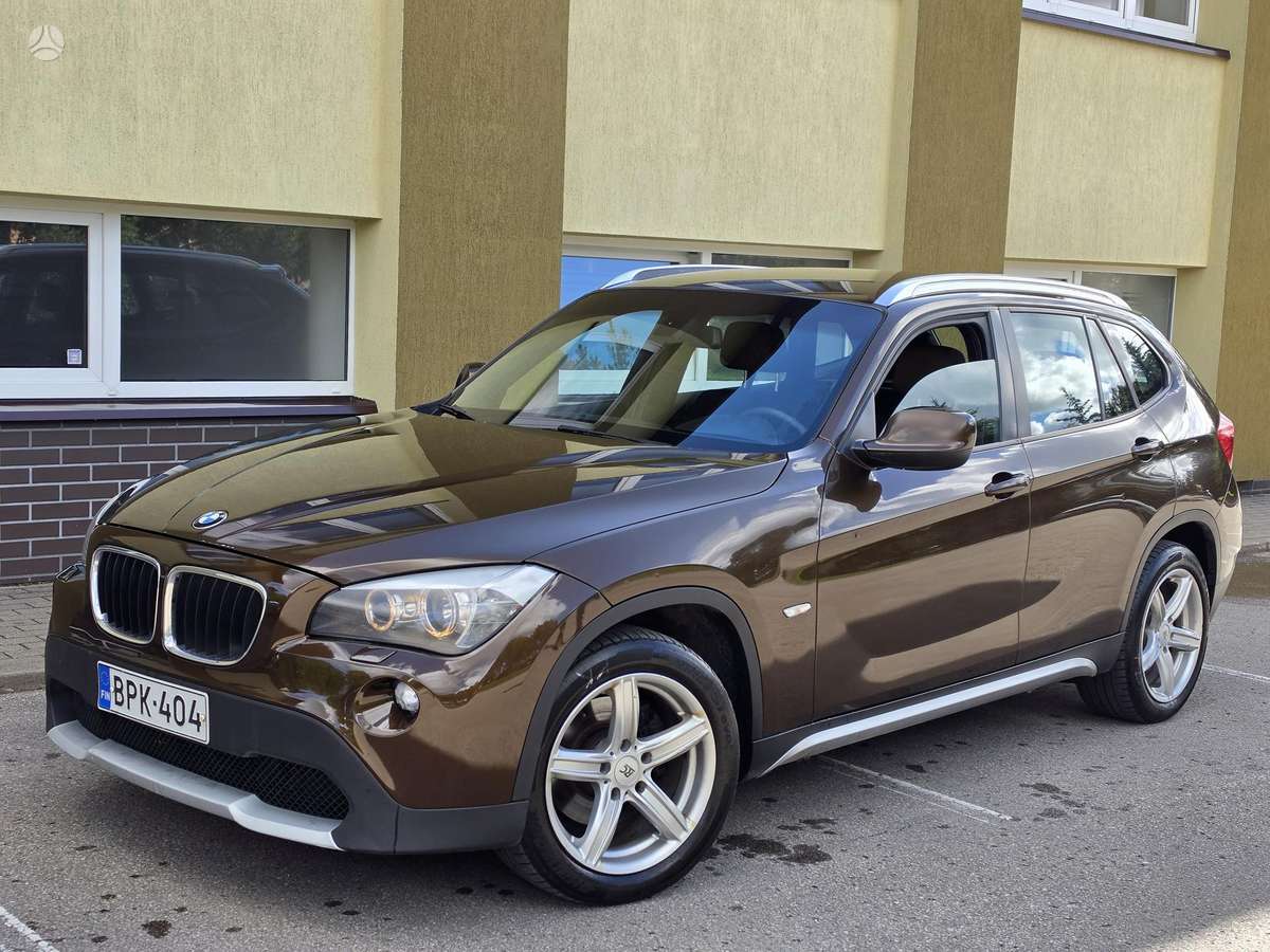 BMW X1 2011 — фото 5