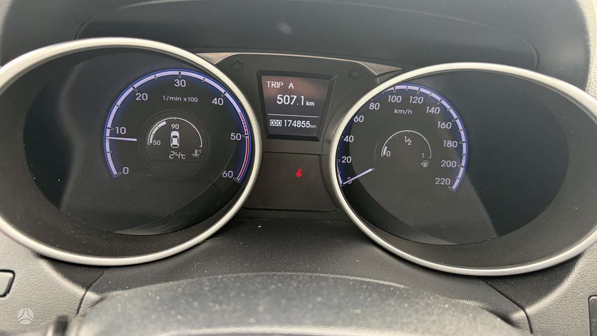 Hyundai ix35 2013 — photo 25