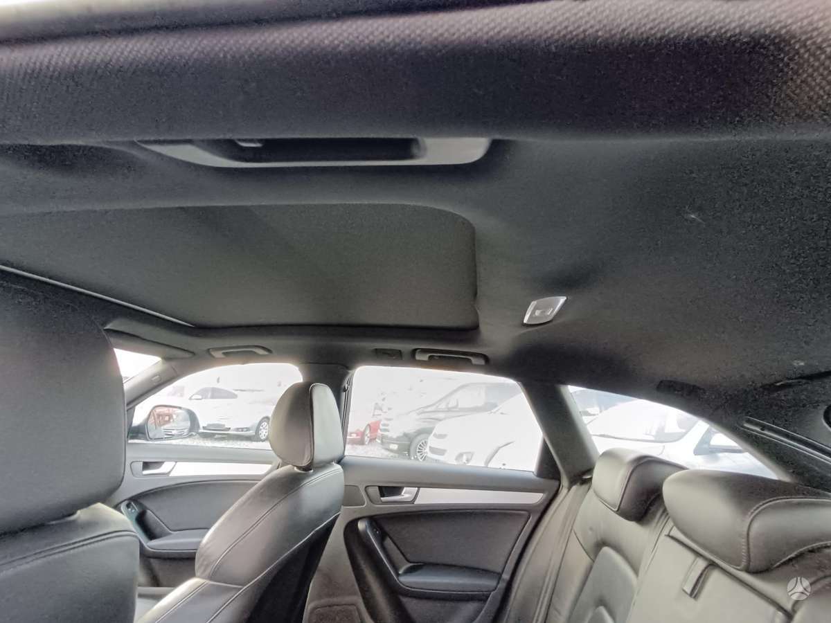 Audi A4 2008 — photo 11