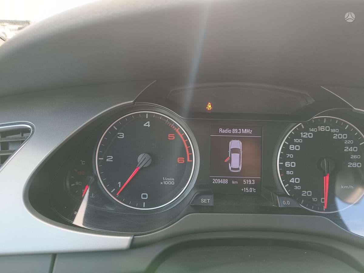 Audi A4 2008 — photo 14