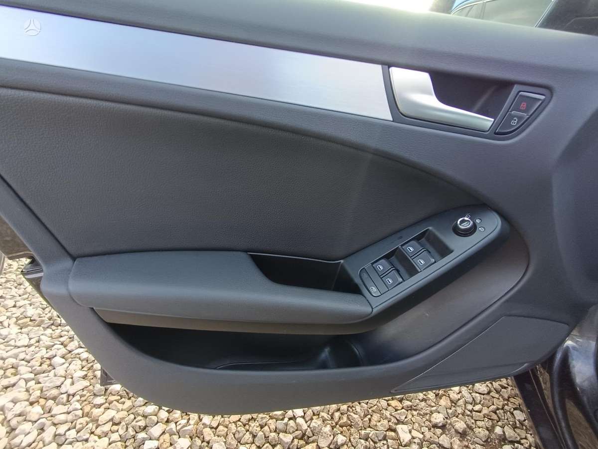 Audi A4 2008 — photo 15