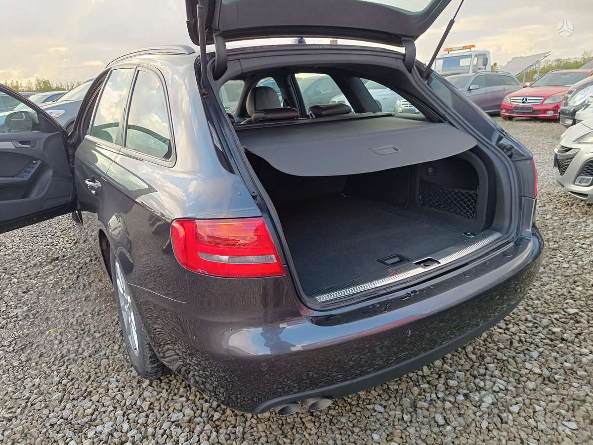 Audi A4 2008 — photo 19