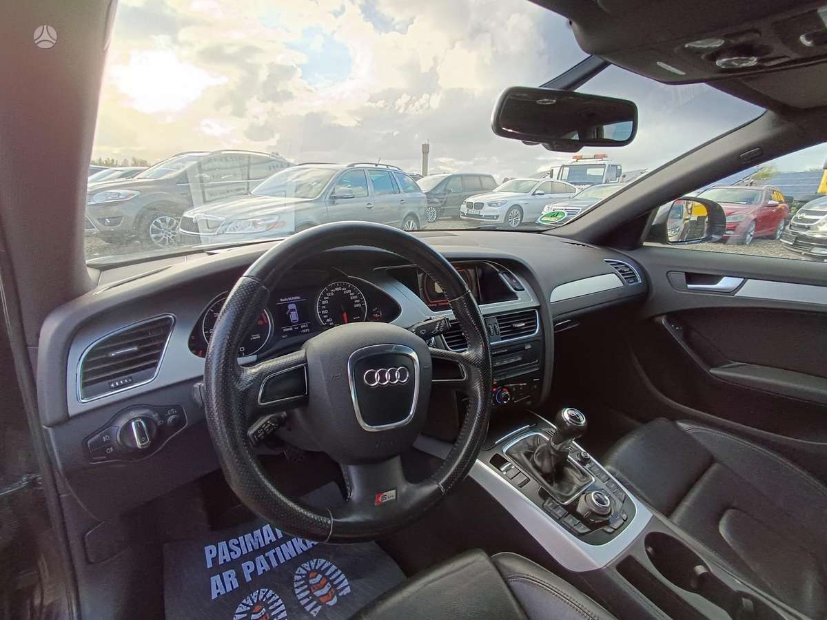 Audi A4 2008 — photo 9