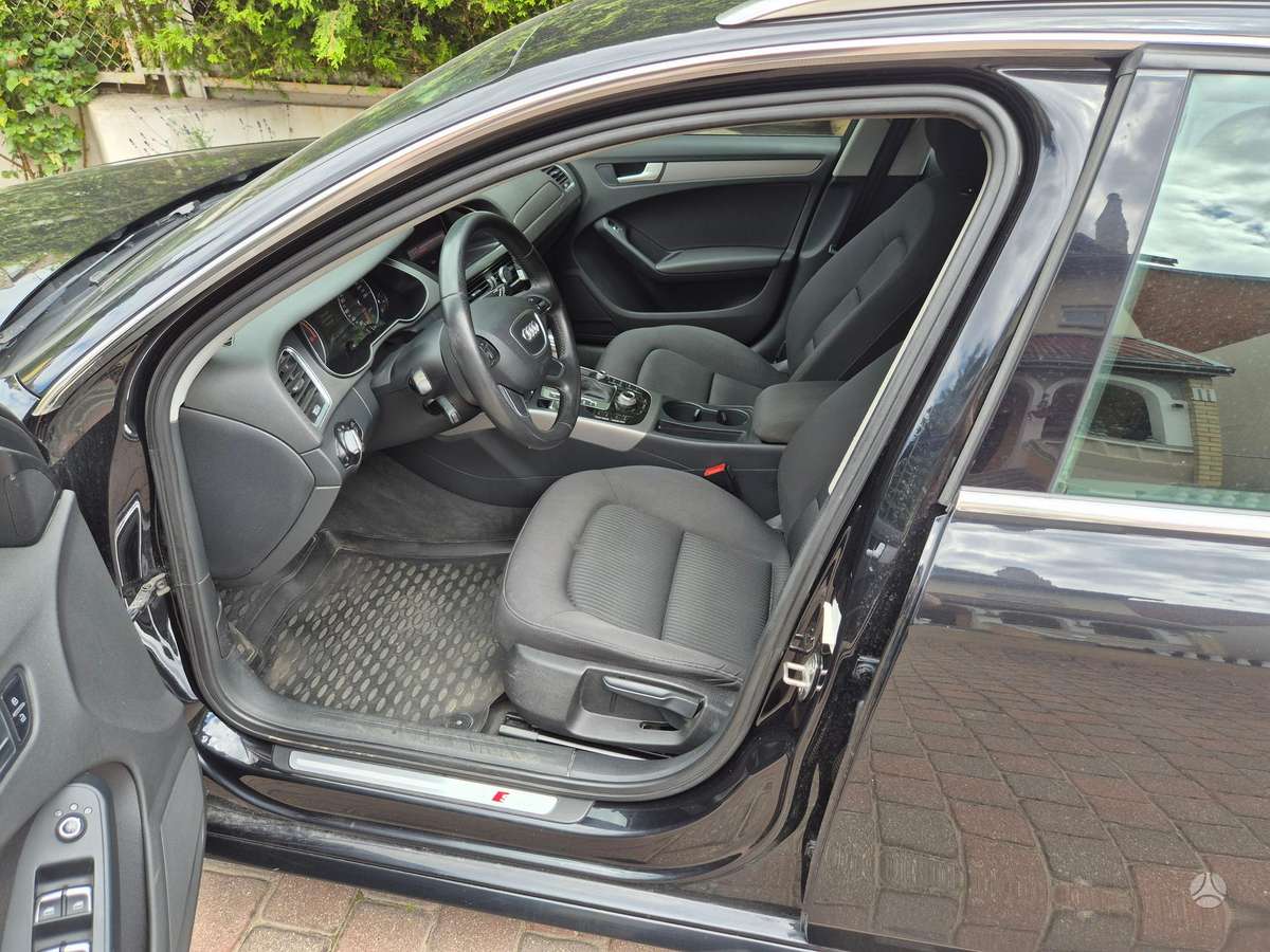 Audi A4 2013 — photo 13