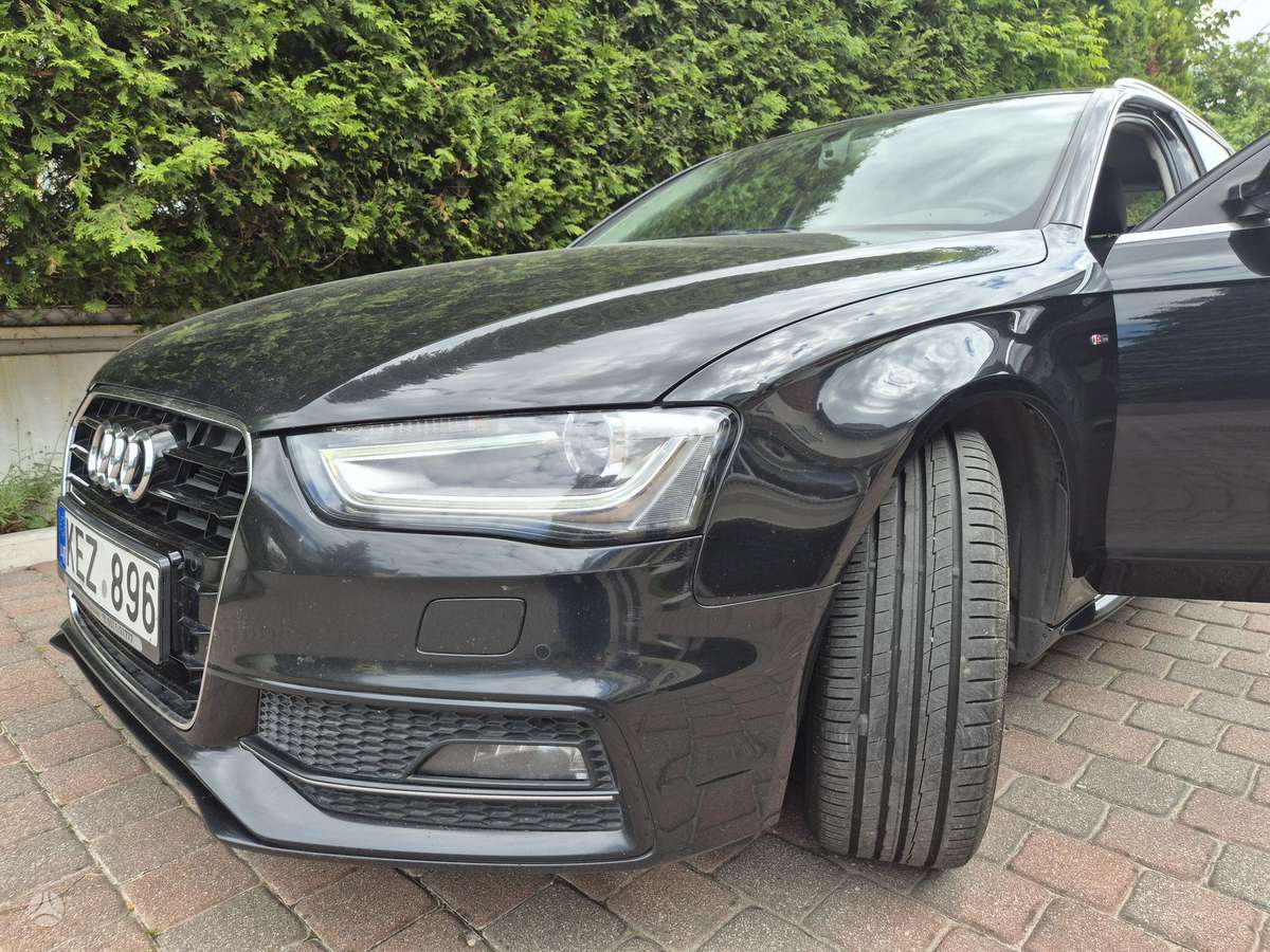 Audi A4 2013 — photo 17