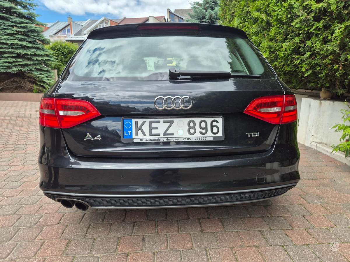 Audi A4 2013 — engine 1968 cm³, 150 HP (110kW)