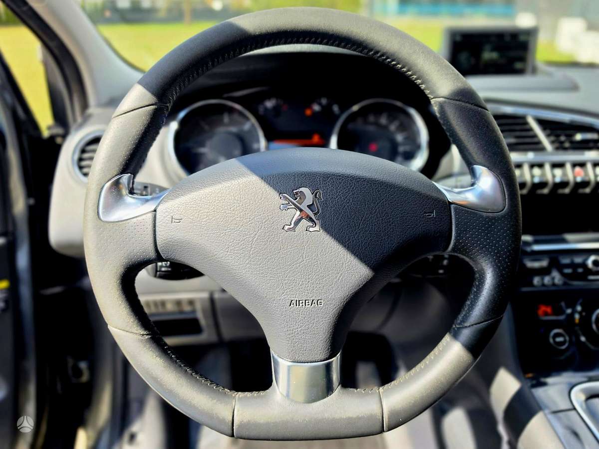 Peugeot 3008 2014 — photo 18