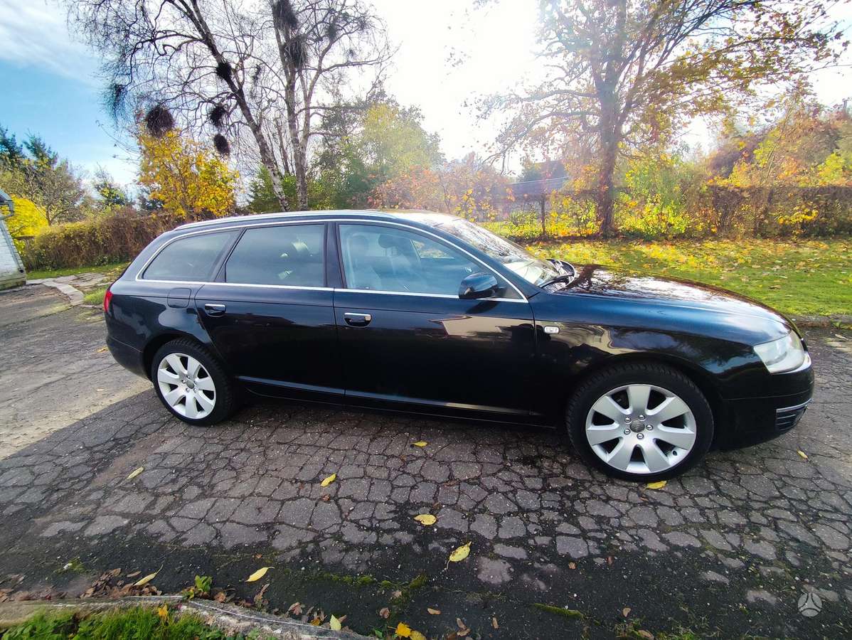 Audi A6 2005 — вигляд ззаду