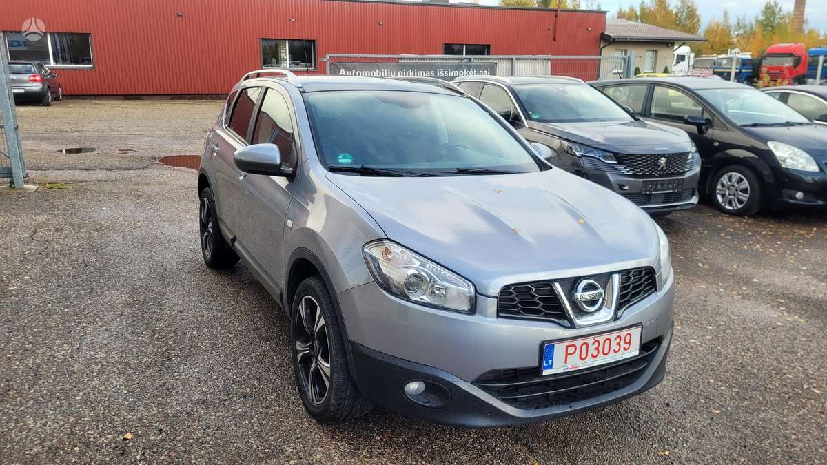 Nissan Qashqai 2011 — engine 1995 cm³, 150 HP (110kW)