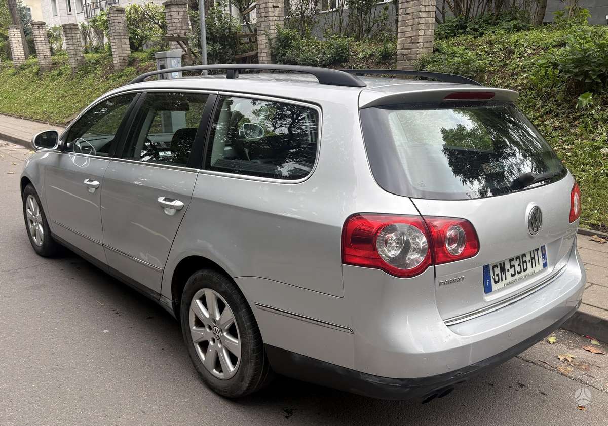Volkswagen Passat 2009 — photo 5
