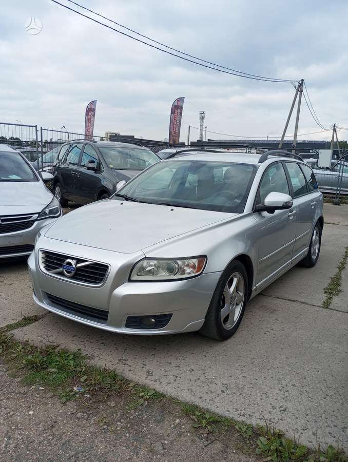 Volvo V50, 2011 — vehicle for AFU from Europe