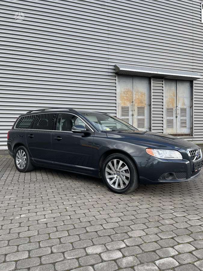 Volvo V70 2012 — engine 1984 cm³, 163 HP (120kW)
