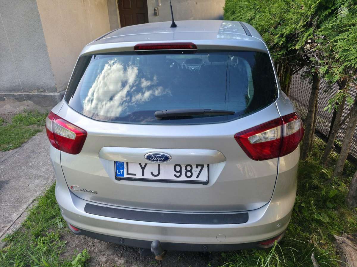 Ford C-MAX 2013 — photo 10