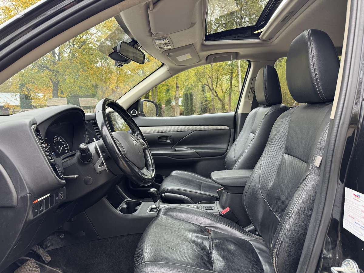 Mitsubishi Outlander 2013 — photo 5