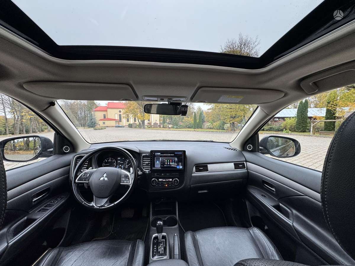 Mitsubishi Outlander 2013 — photo 7