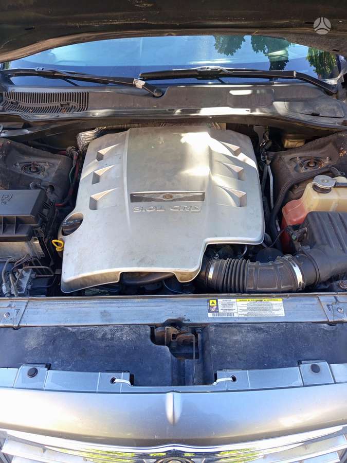 Chrysler 300C 2007 — вигляд ззаду