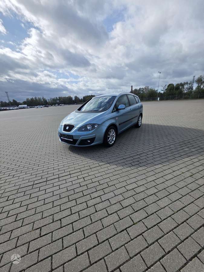 Seat Altea 2010 — вигляд ззаду