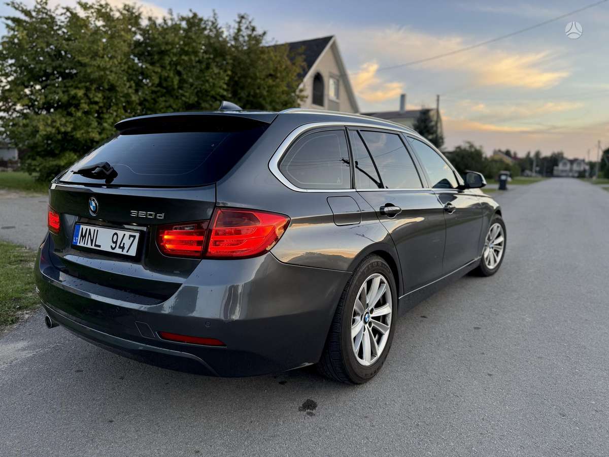 BMW 320 2013 — photo 13