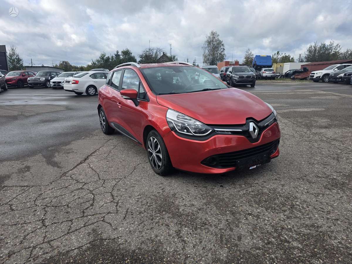 Renault Clio 2015 — interior