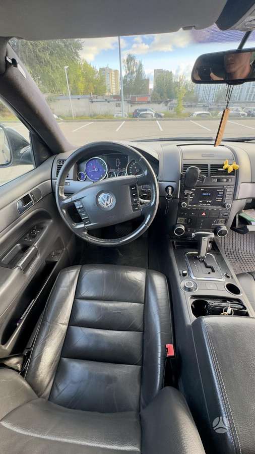 Volkswagen Touareg 2007 — photo 10