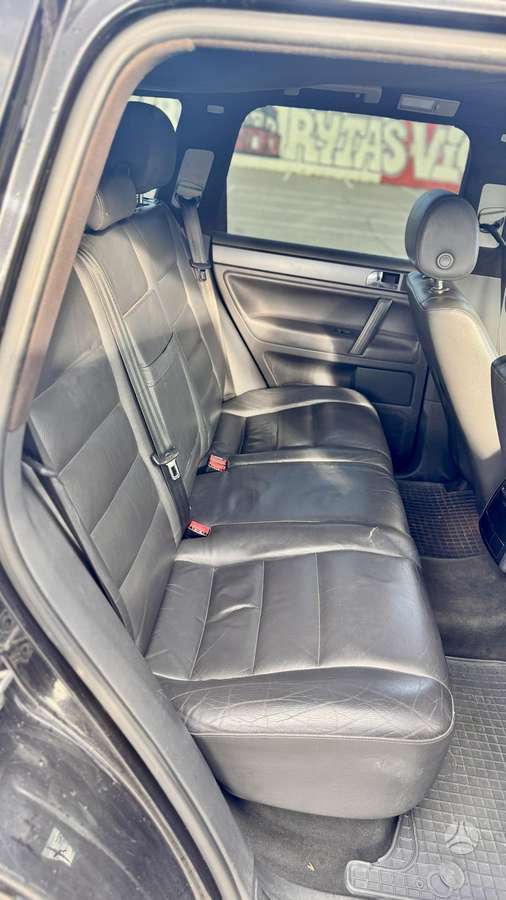 Volkswagen Touareg 2007 — photo 8