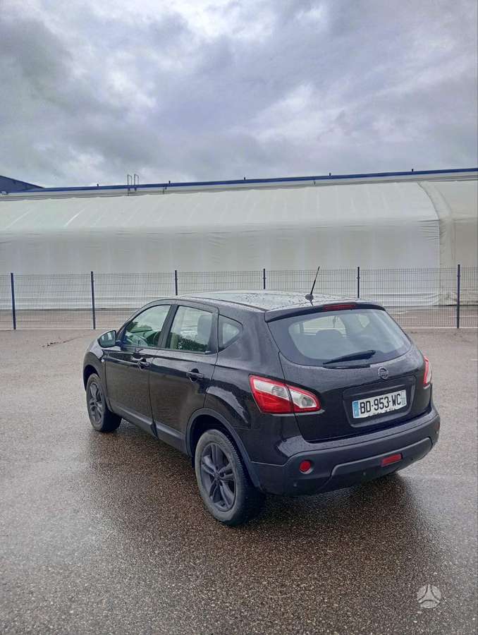 Nissan Qashqai 2010 — photo 6