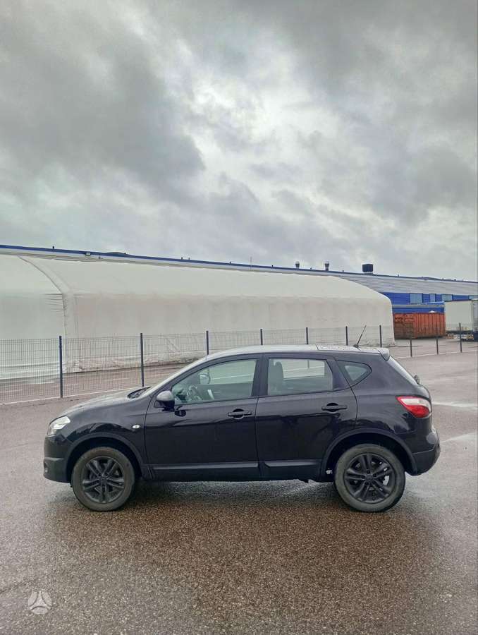 Nissan Qashqai 2010 — photo 7