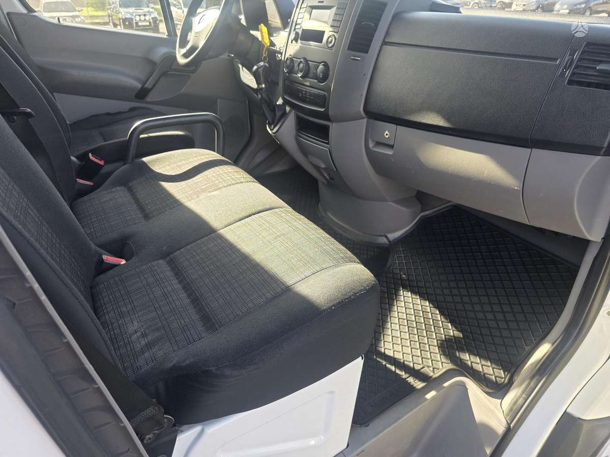 Mercedes-Benz Sprinter 2014 — photo 7