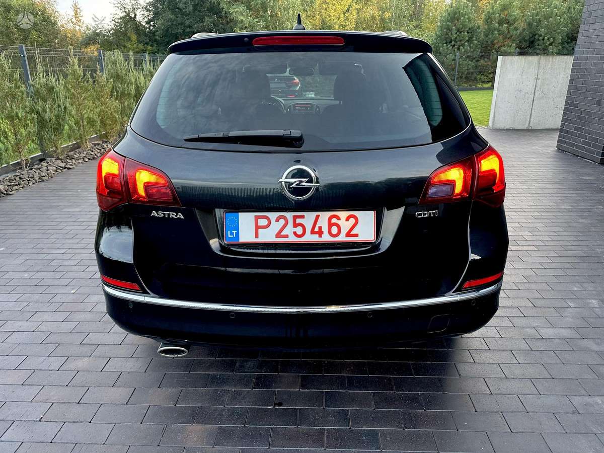Opel Astra 2015 — photo 5