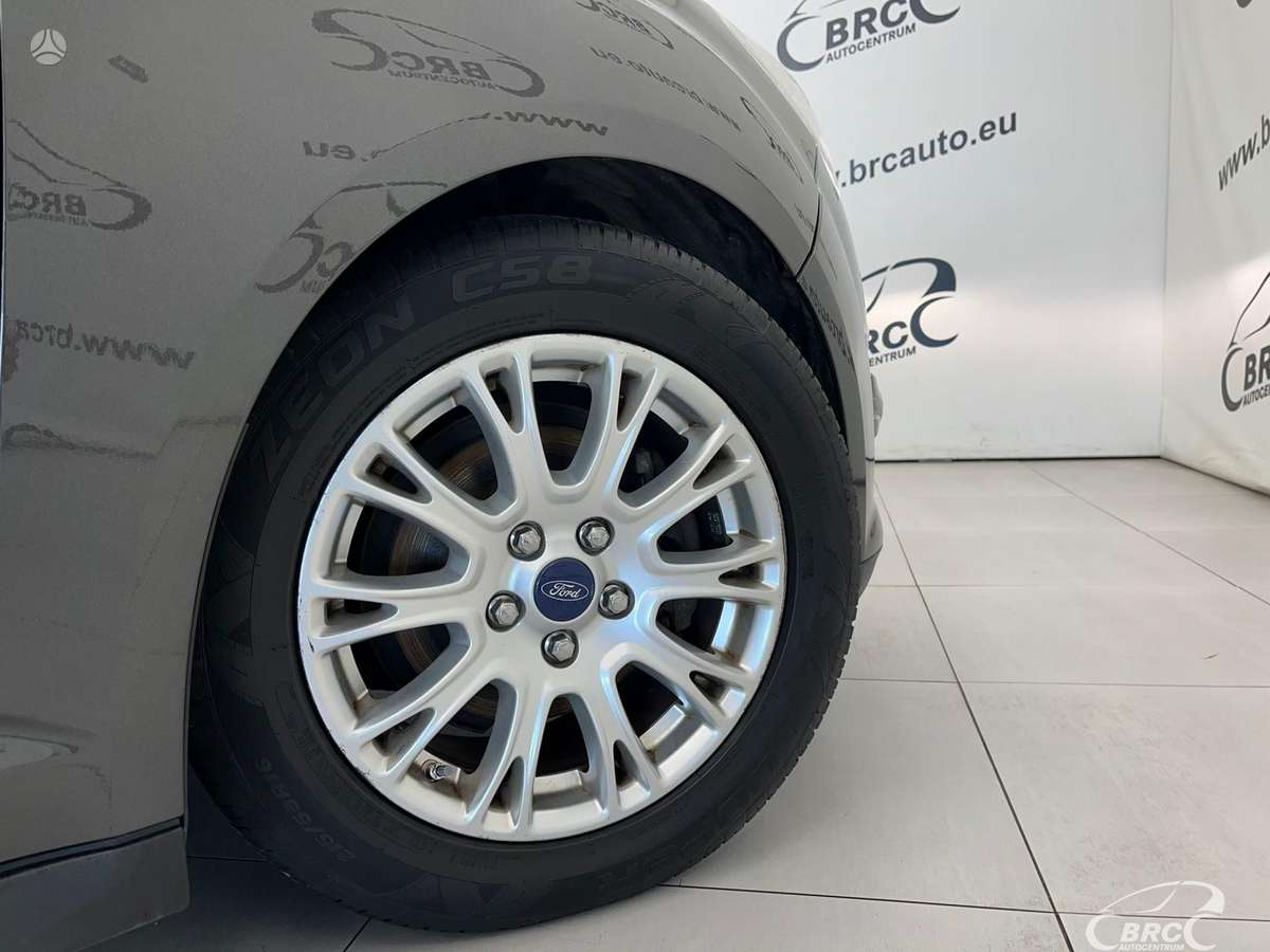 Ford C-MAX 2015 — фото 10
