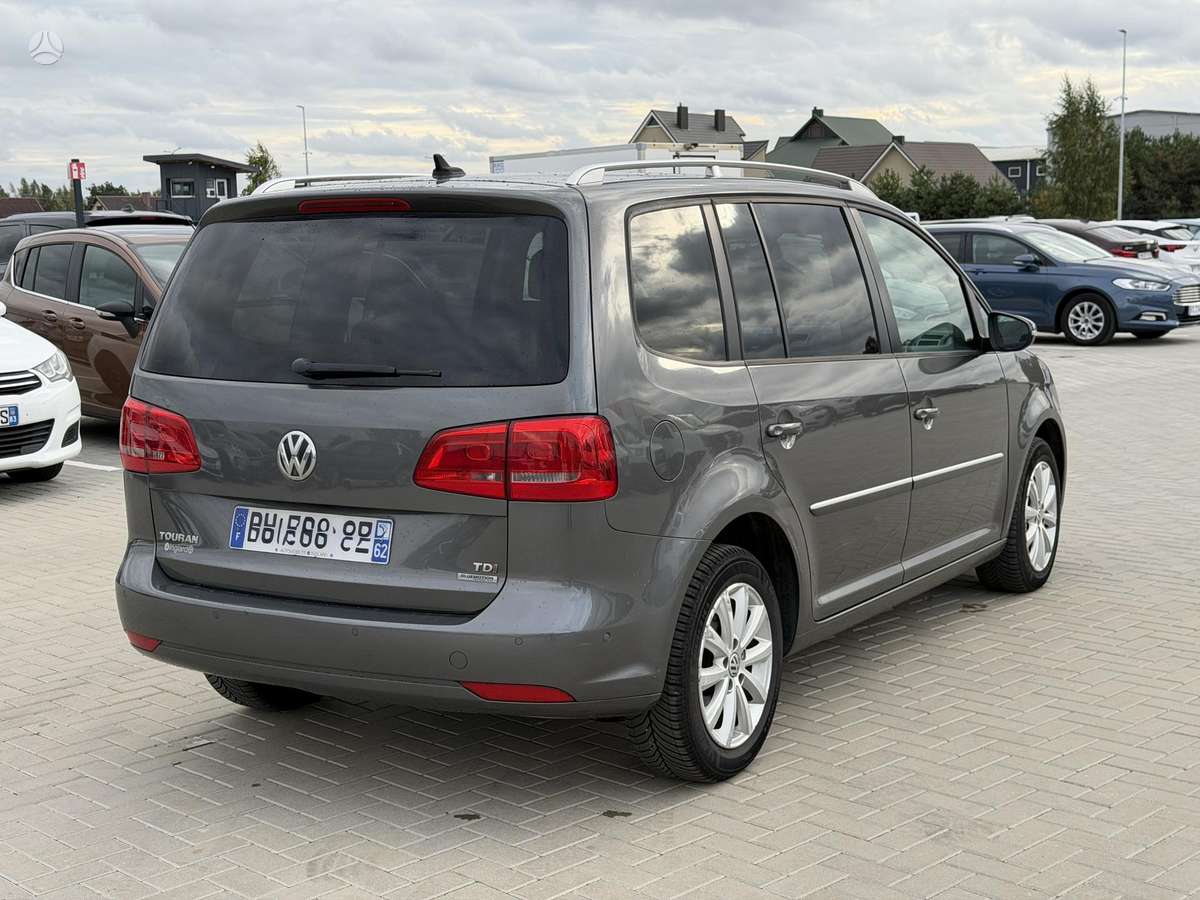 Volkswagen Touran 2014 — фото 6