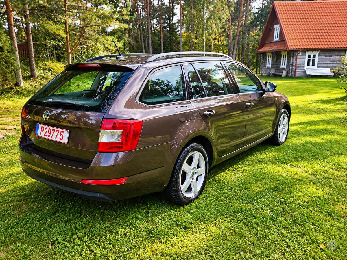 Skoda Octavia 2014 — engine 1598 cm³, 105 HP (77kW)