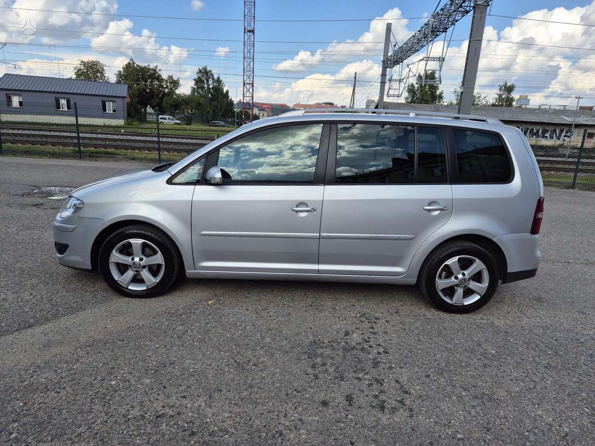 Volkswagen Touran 2007 — photo 5