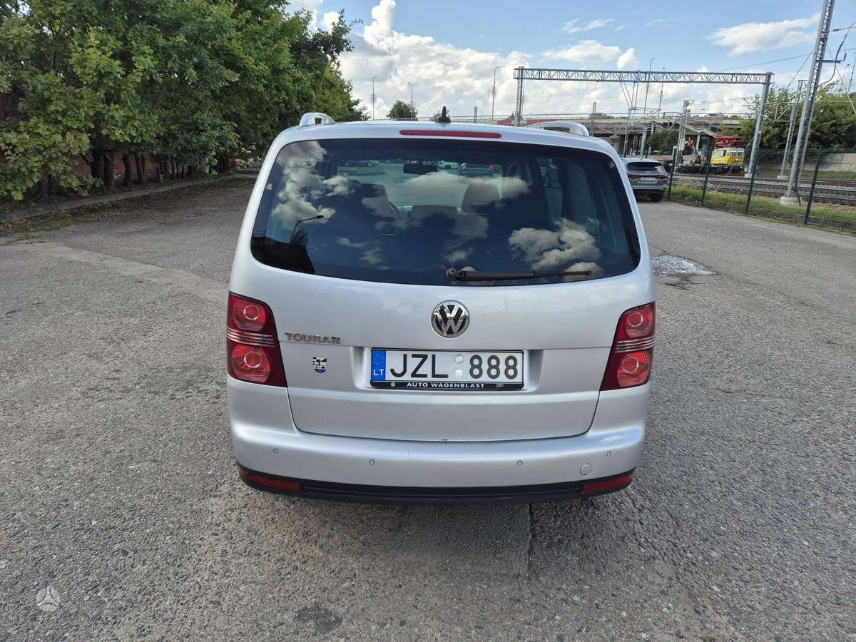 Volkswagen Touran 2007 — photo 8