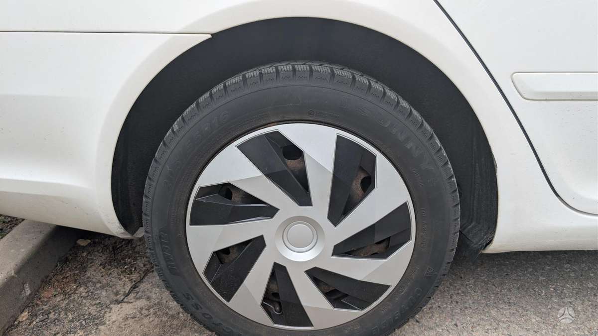 Skoda Octavia 2010 — photo 7