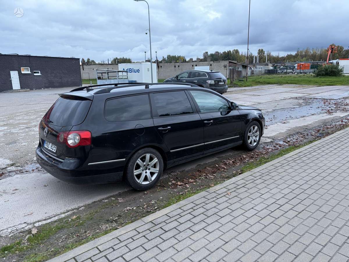 Volkswagen Passat 2006 — салон