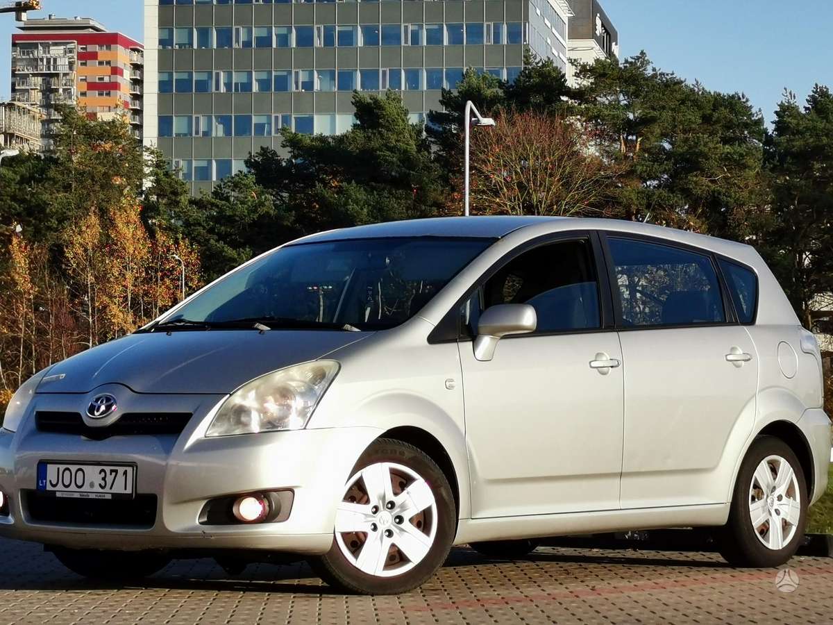 Toyota Corolla 2007 — rear view