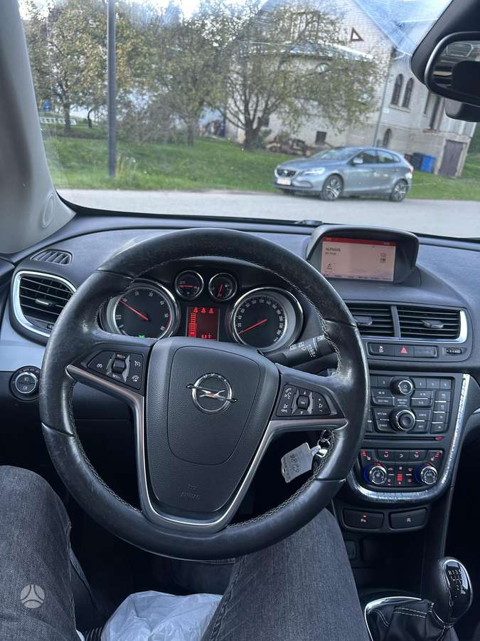 Opel Mokka 2015 — photo 10