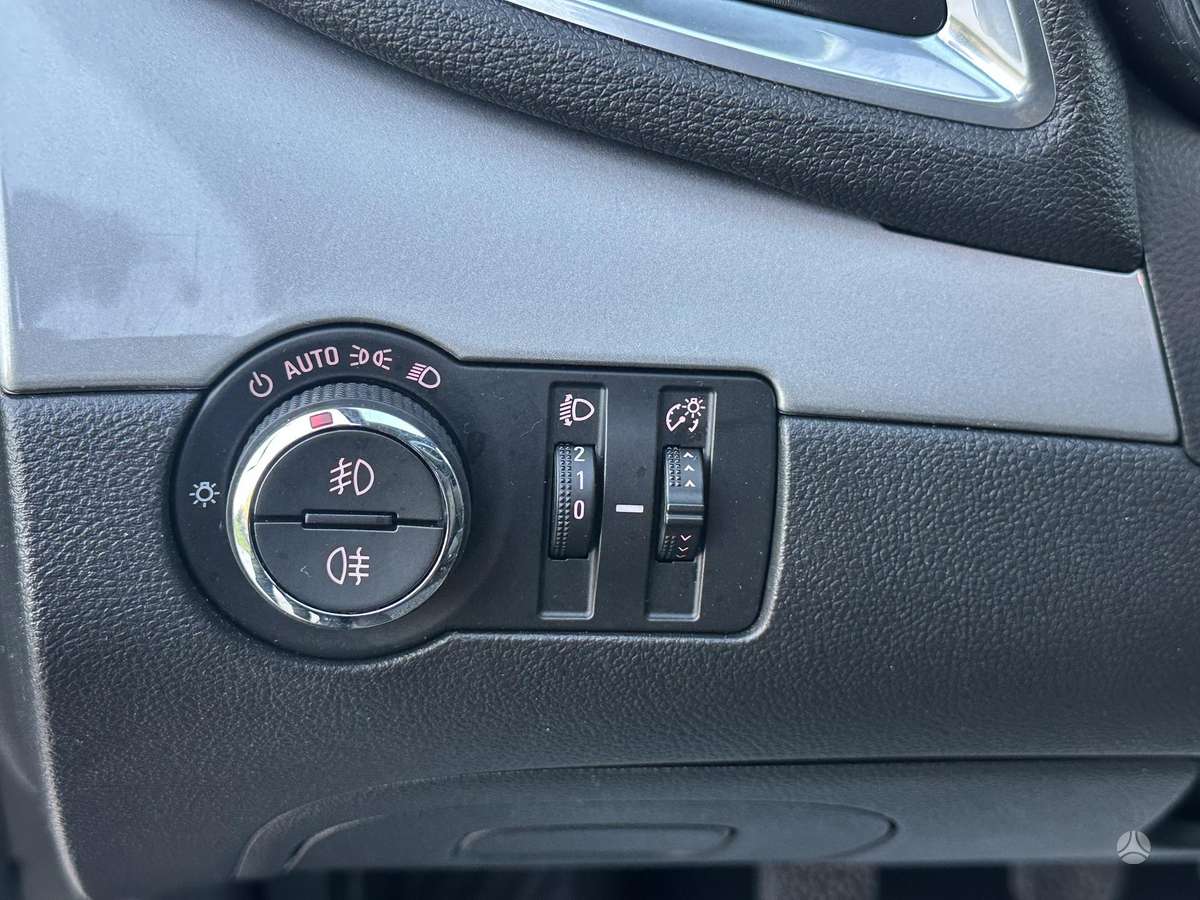 Opel Mokka 2015 — photo 14